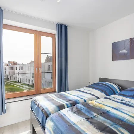 Appartement Lecomte - Rose D'ivry-3 Bedroom W Free Parking Garage - Large Terrace - Quiet Area & Walking Distance From The Sea! 223 *