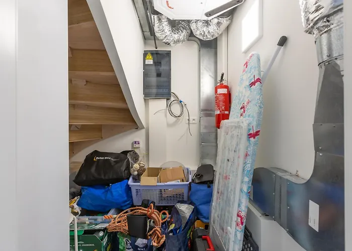 Lecomte - Rose D'ivry-3 Bedroom W Free Parking Garage - Large Terrace - Quiet Area & Walking Distance From The Sea! 223